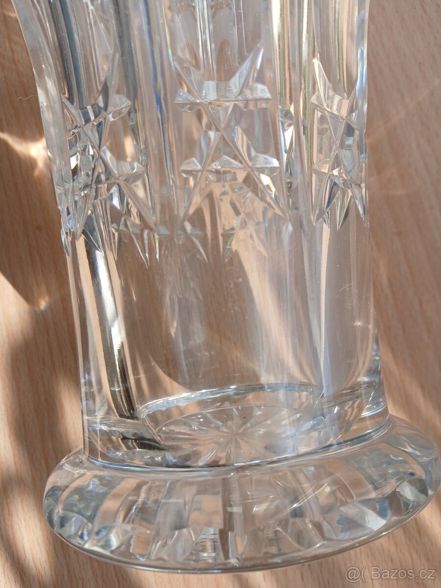 Broušená váza - 5