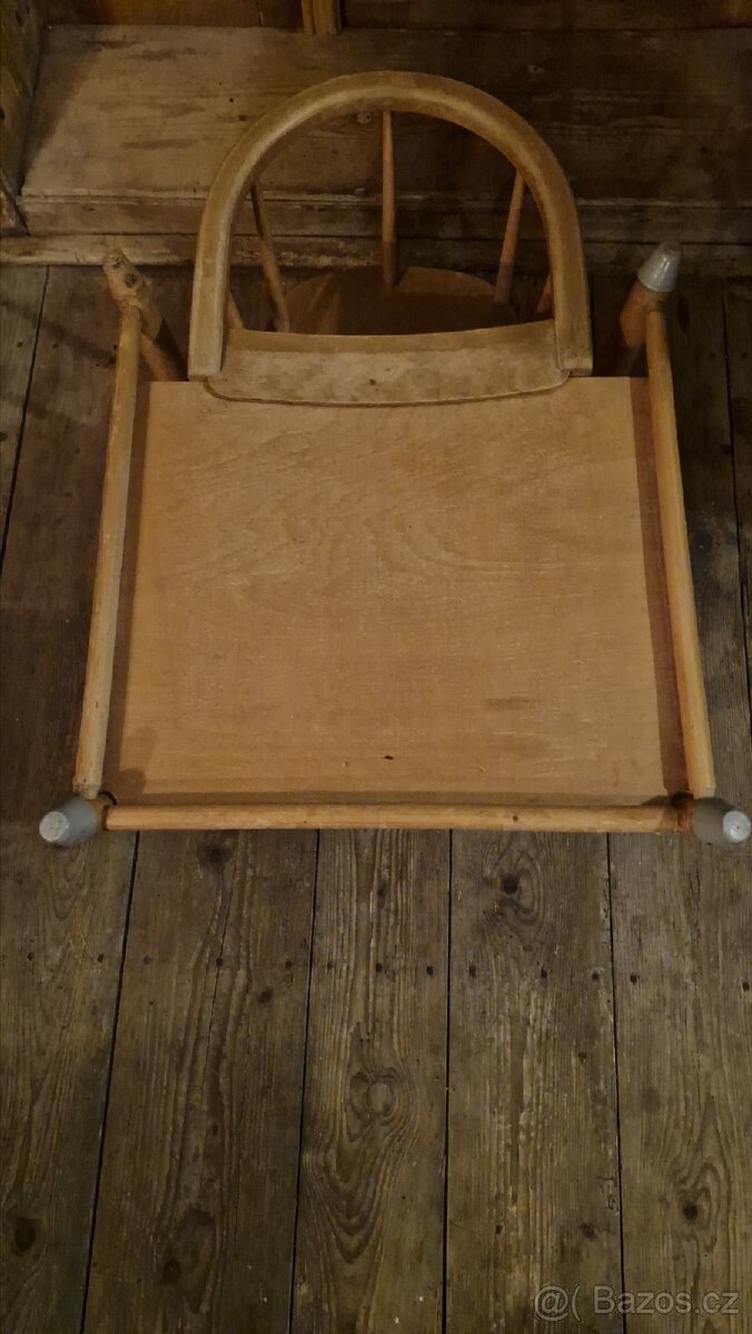 Dětská jídelní židlička - 5