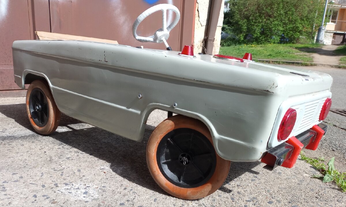 Šlapací autíčko Vaz. - 5