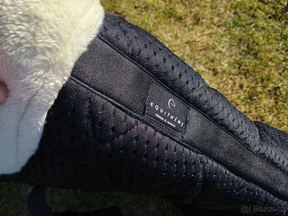 Podsedlová dečka s beránkem Equitheme - 5