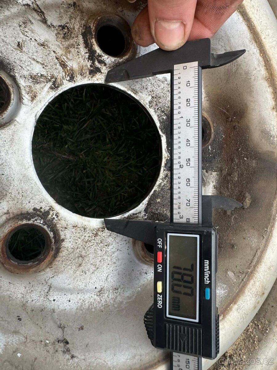 Disky 5x130 R16 205/75/16 C - 5