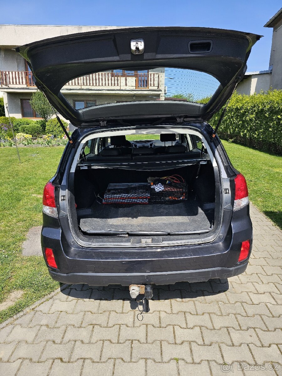 Subaru Outback 2.0 D v celku, mebo na díly. - 5