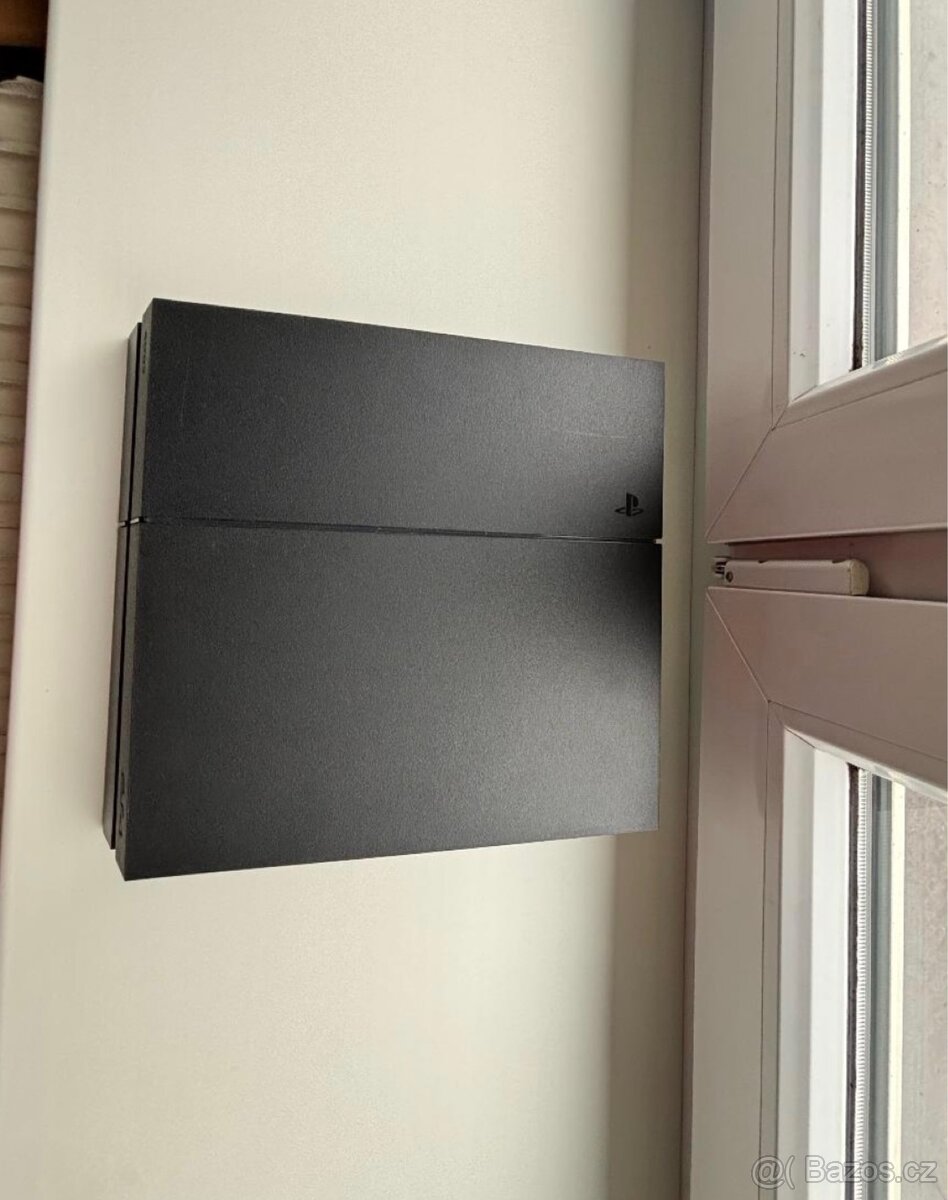 PlayStation 4 1TB+hry - 5