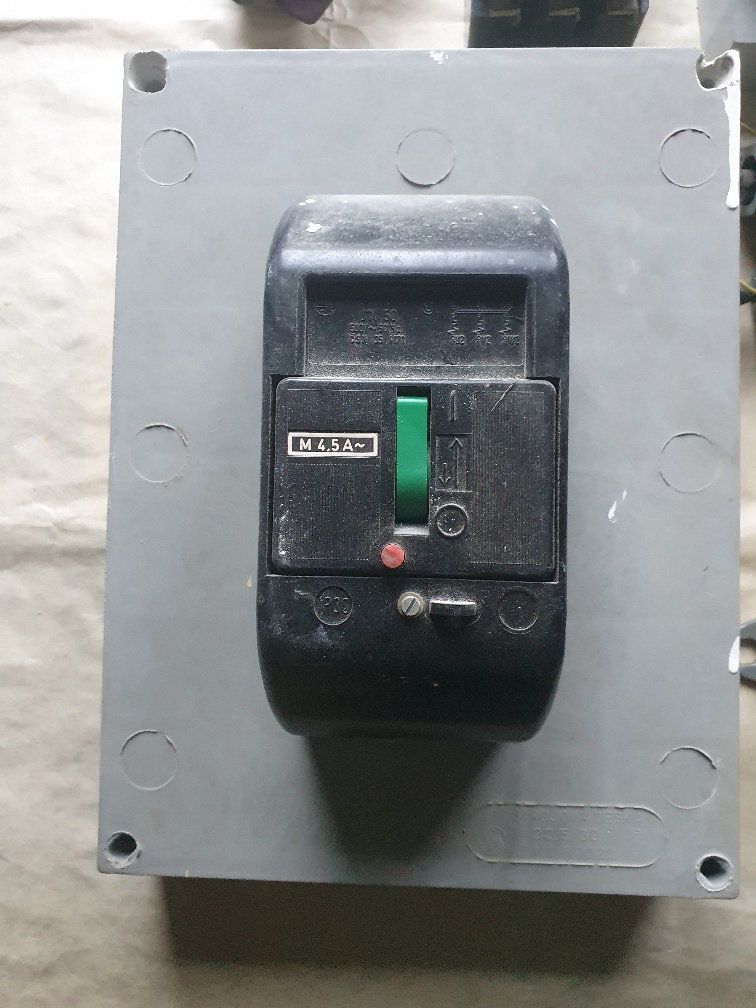 Elektroinstalace a jednotlivé prvky z elektrotechniky - 5