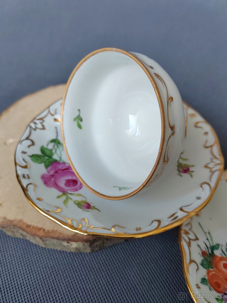 Krásný set porcelánových mokka šálků s podšálkem - 5