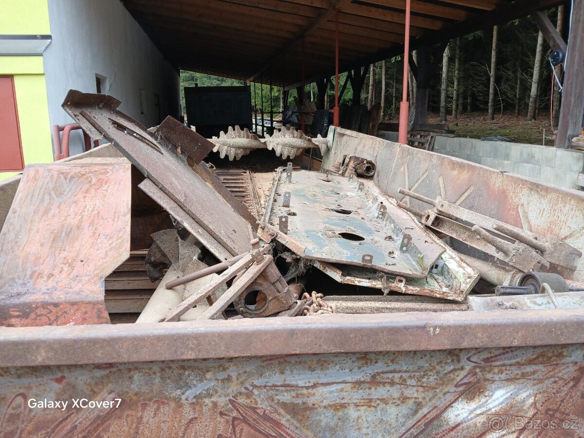 Rozmetadlo hnoje RUR 5 - 5