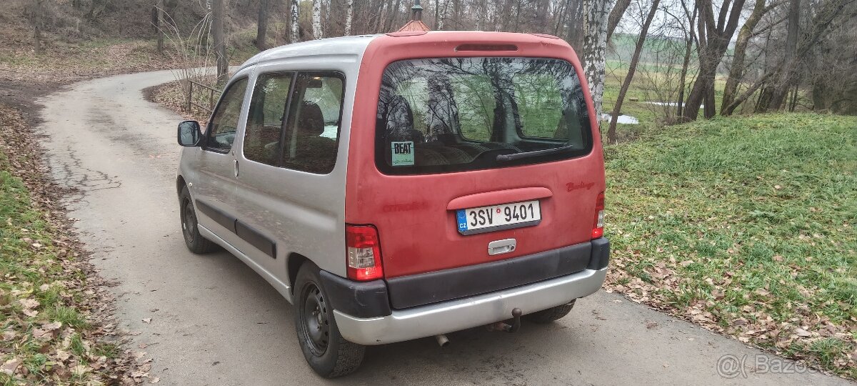 🚗 Peugeot Partner – spolehlivý pracant - 5