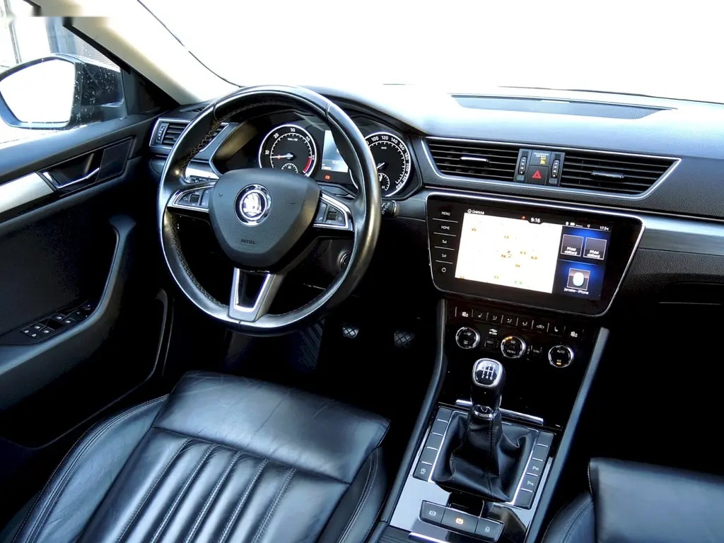 Škoda Superb, combi 1.6TDI 88kW Style - 5