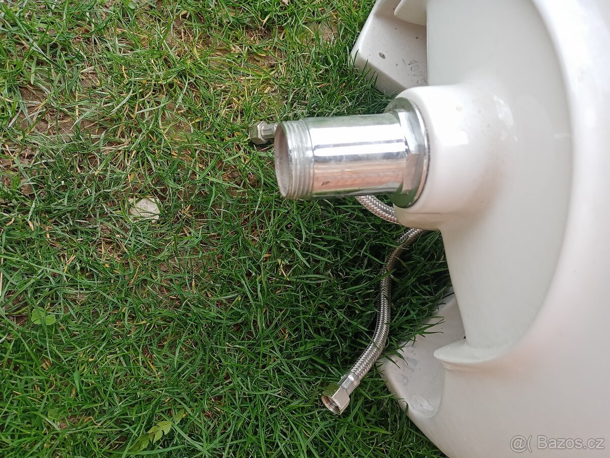 Skříňky, dřez,kuch.deska - 5