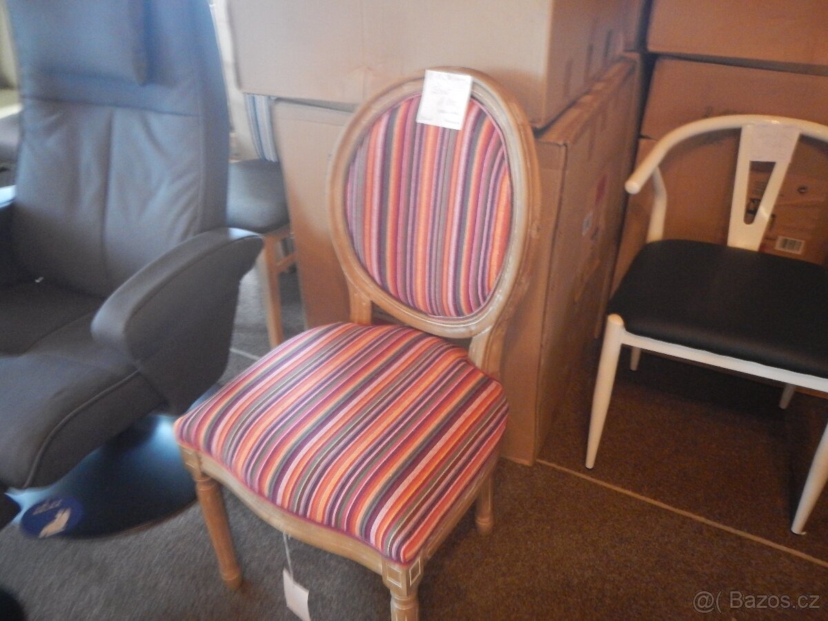 Křesílka a židle - 5