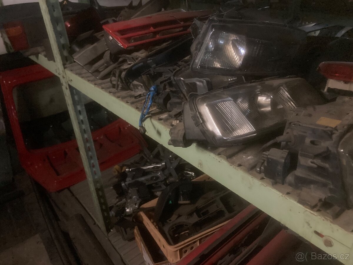 Prodám karoserii Opel Calibra - 5