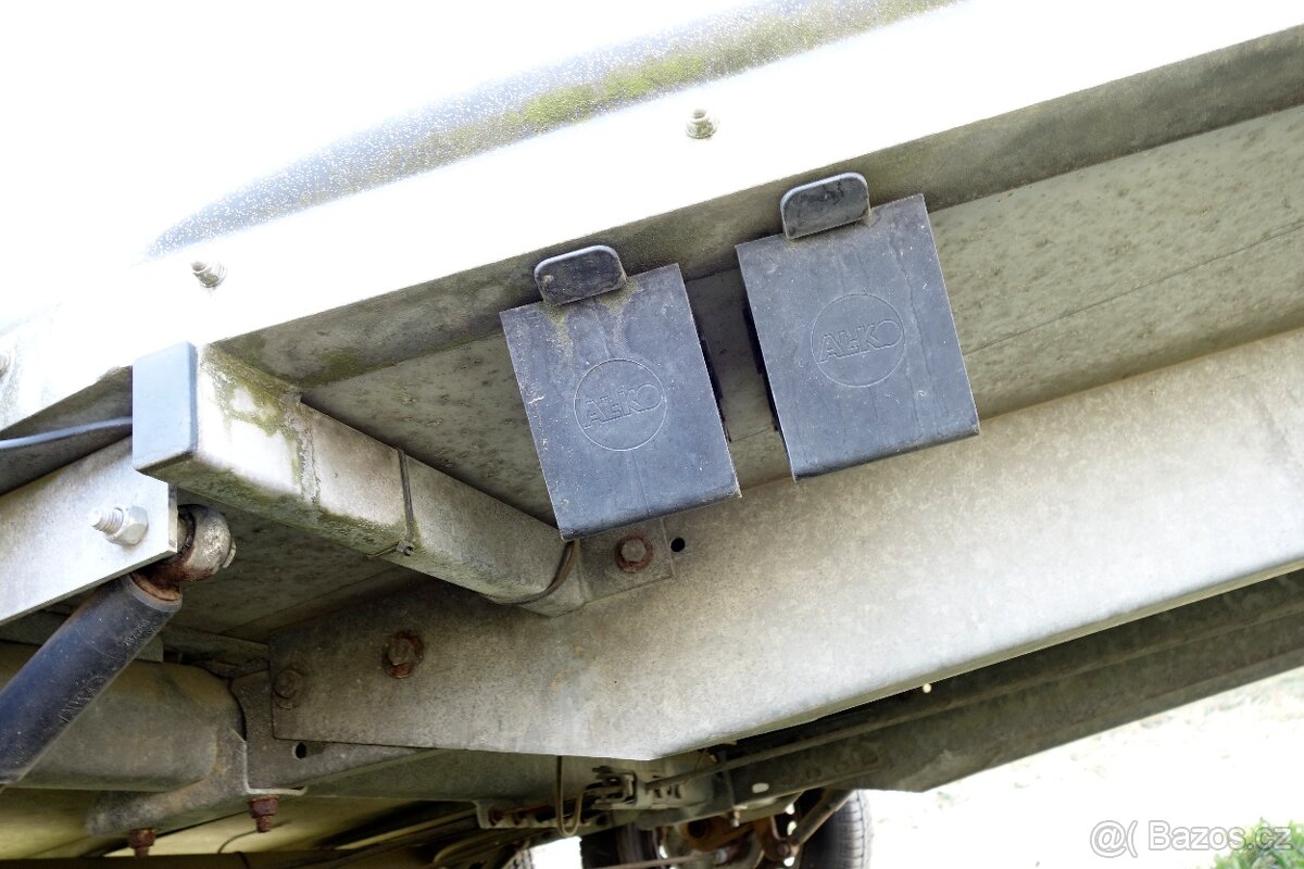 Přívěs pro přepravu koní - 5