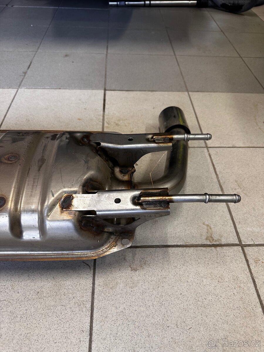 Výfuk Abarth 124 spider - 5