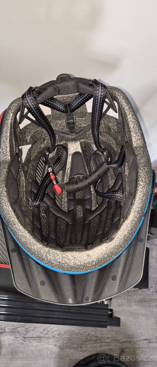 Cyklistická helma L + tachometr - 5