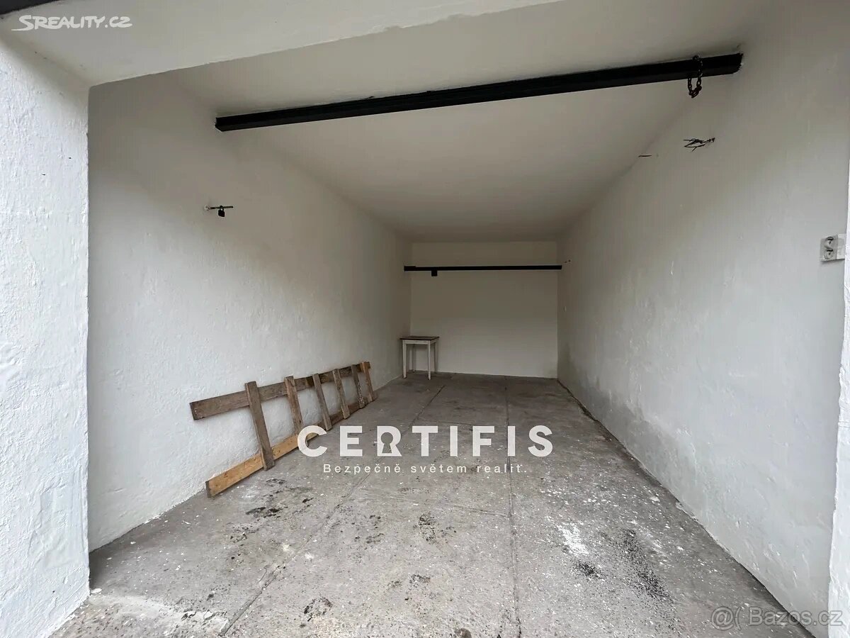 Garáž dostupná z centra Ostravy - 5
