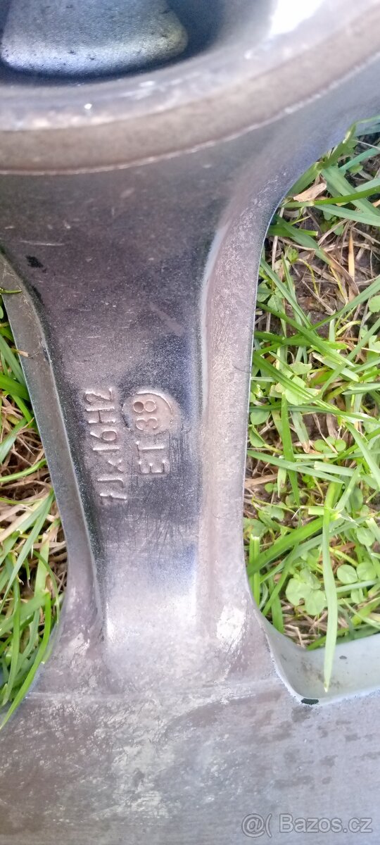 Citroen - Peugeot - 5