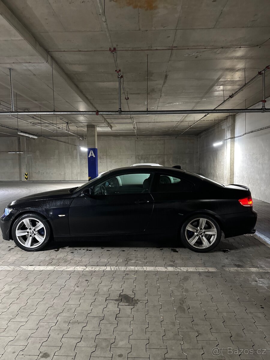 Bwm e92 325D manual - 5