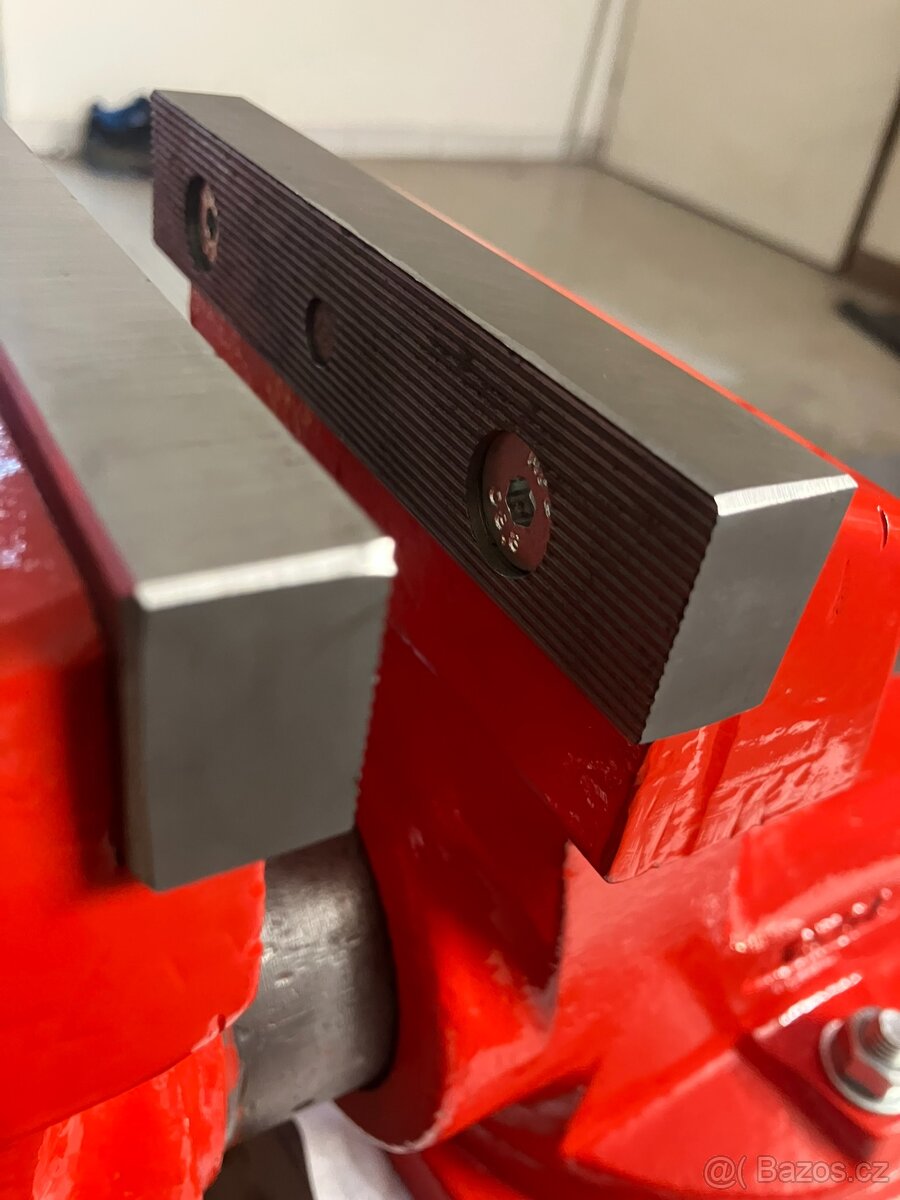 Svěrák York 150 - 5