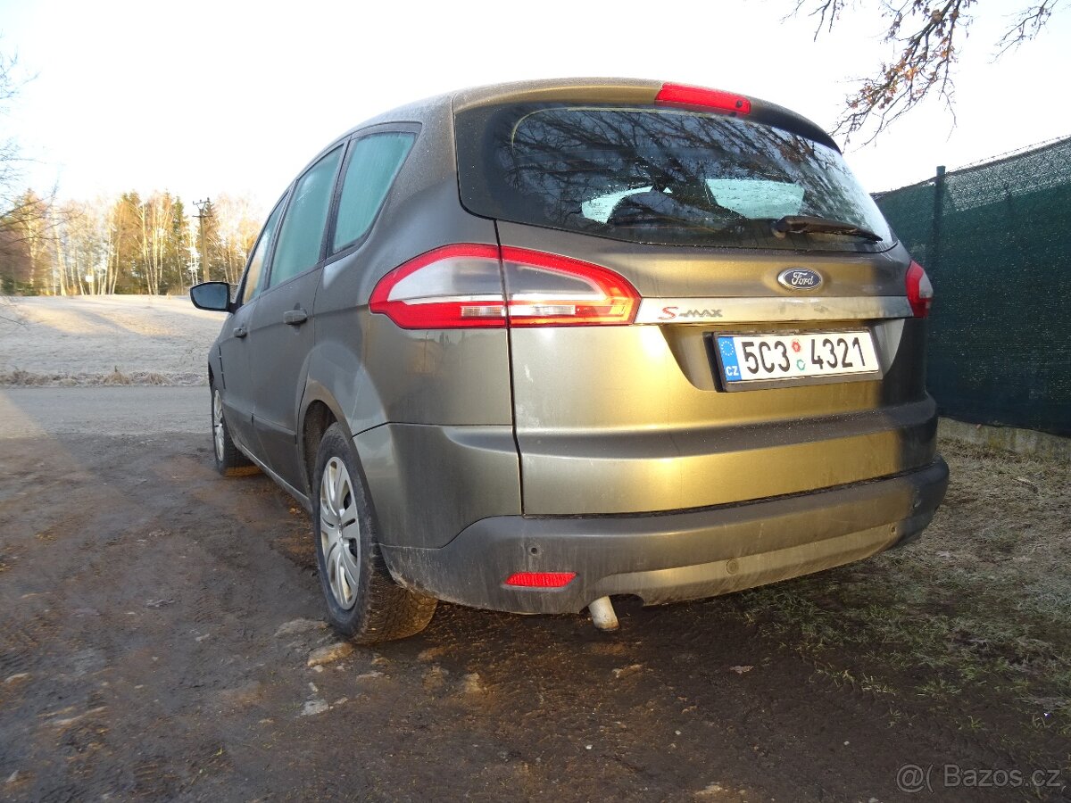 Ford S-MAX 2.0i 107Kw 2x sada kol, 7 míst - 5