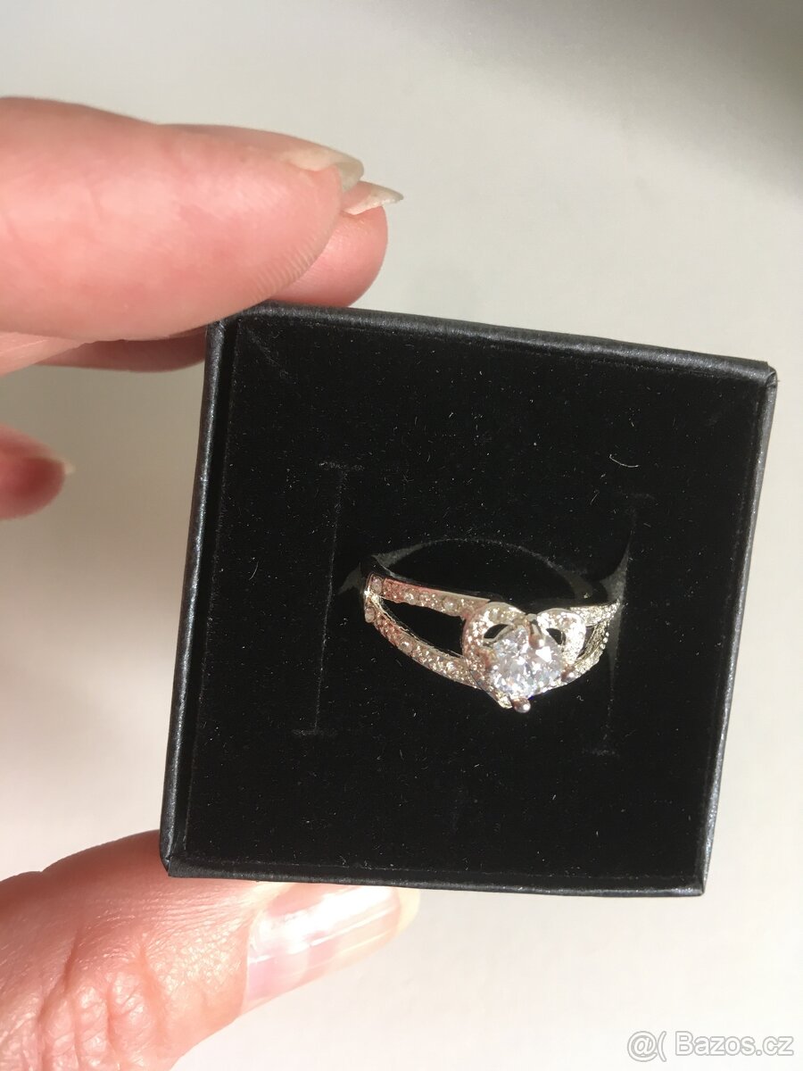 Prsteny - 5
