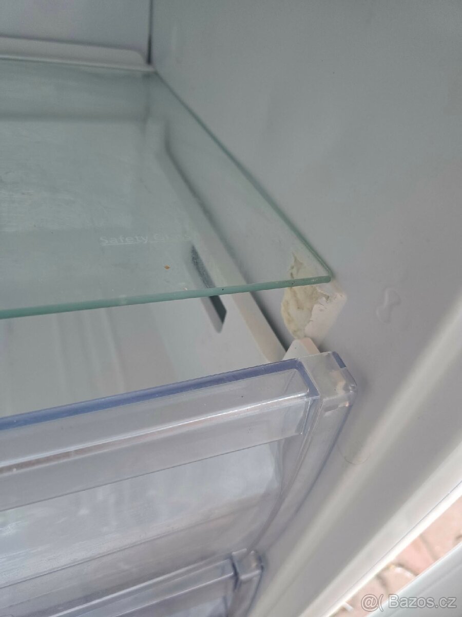 Lednice s mrazákem Beko - 5