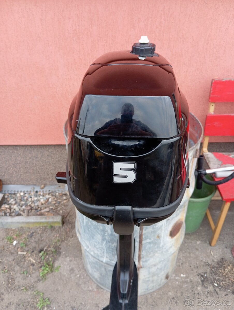 Prodám motor Mercury 5hp + člun 320 - 5