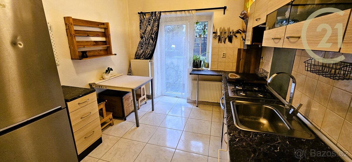 OV 3+1, ul. Helfertova - 5