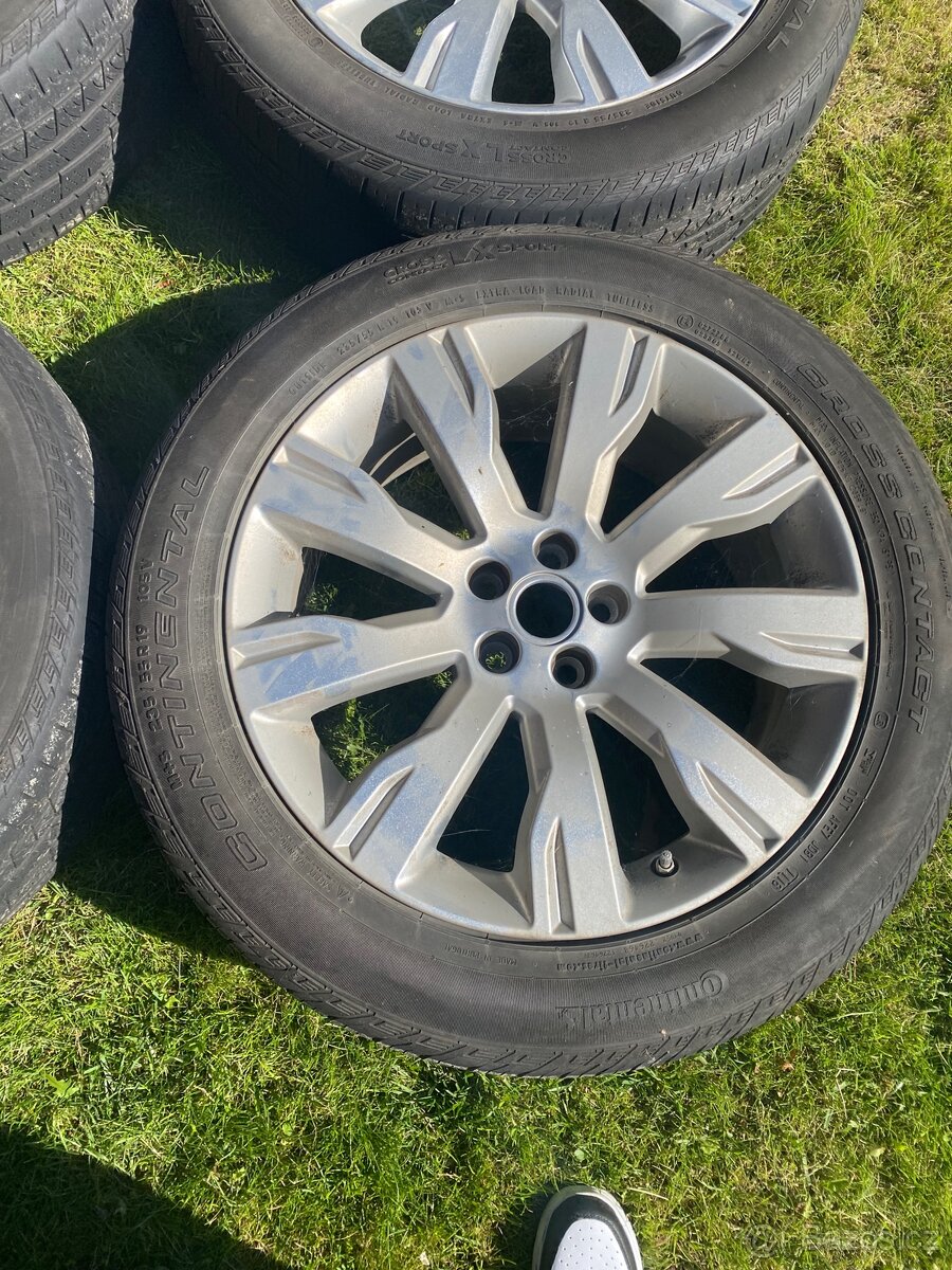 Originální kola Land Rover 19” Hliníkové disky letní pneu