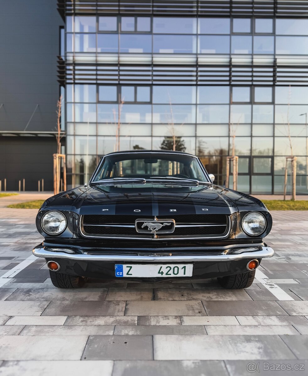 Ford Mustang 289 V8 FASTBACK