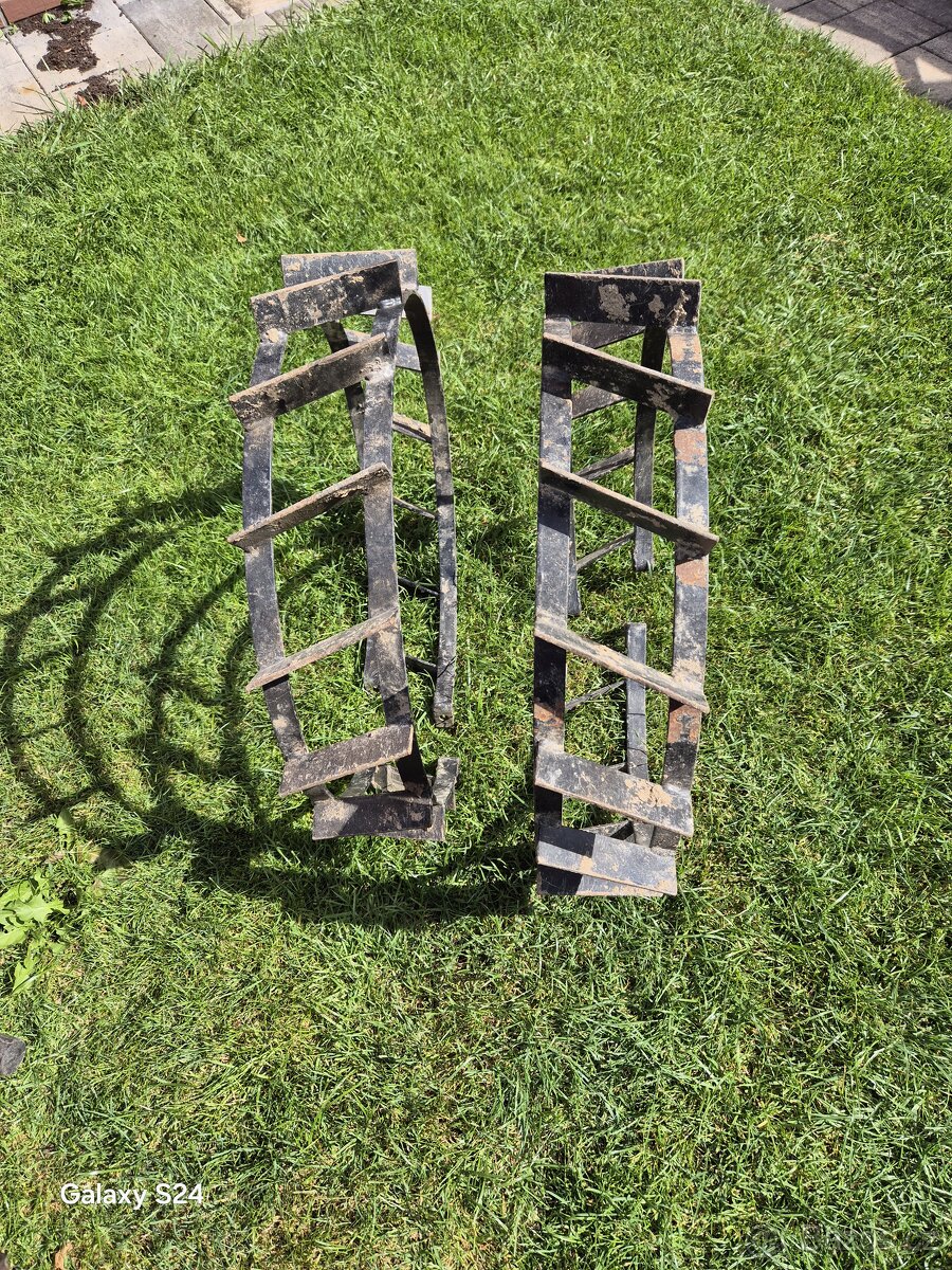 Multifunkční kultivátor s příslušenstvím, Top stav - 5