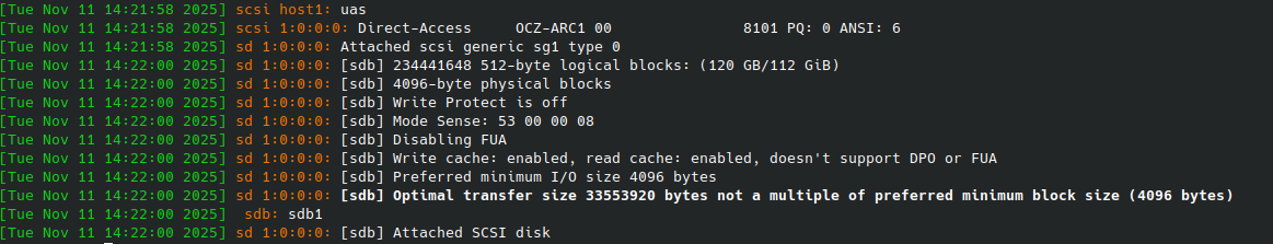 prodám 2.5" disk SSD OCZ ARC-100 SATA3/6G 120GB hliníkový - 5