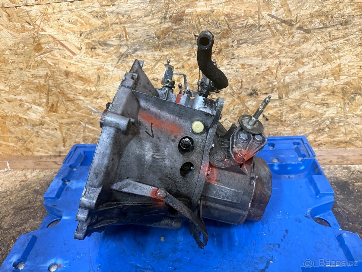 MANUÁLNÍ 5Q PŘEVODOVKA 1.6 HDI 20DM83 - 5