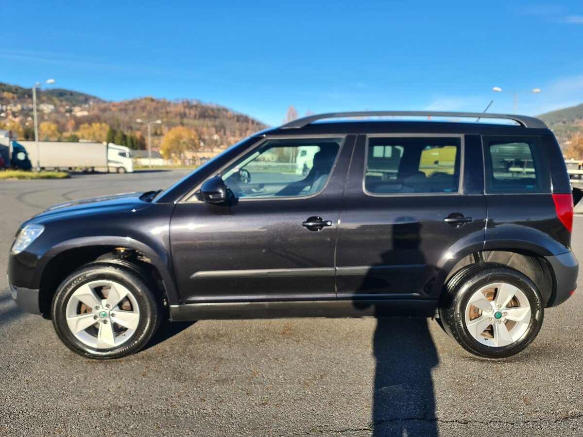 ŠKODA YETI 2.0 TDi 81-KW 4x4 RV 2013 SERVISKA 156TKM 1.MAJ. - 5