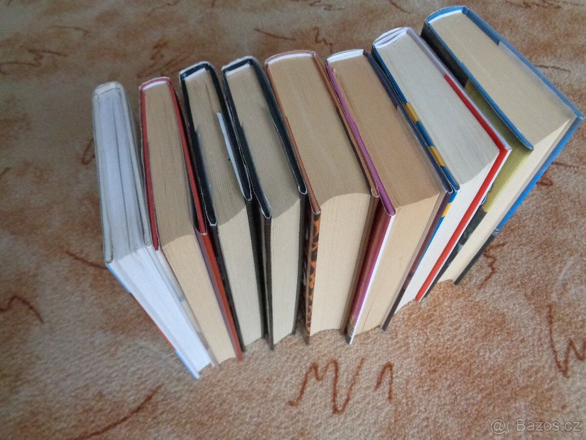 8 knih od Jackie Collins - 5