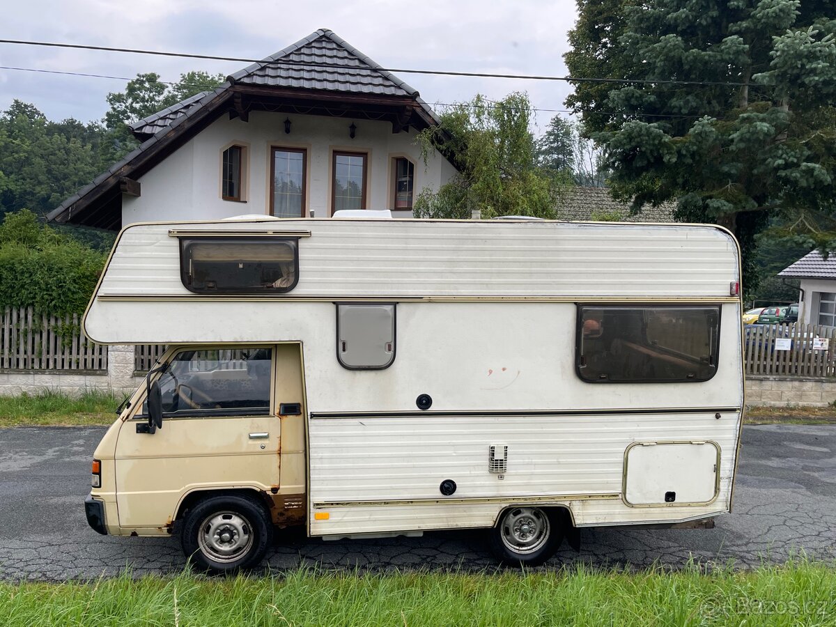 Mitshubishi L300 obytný vůz - 5