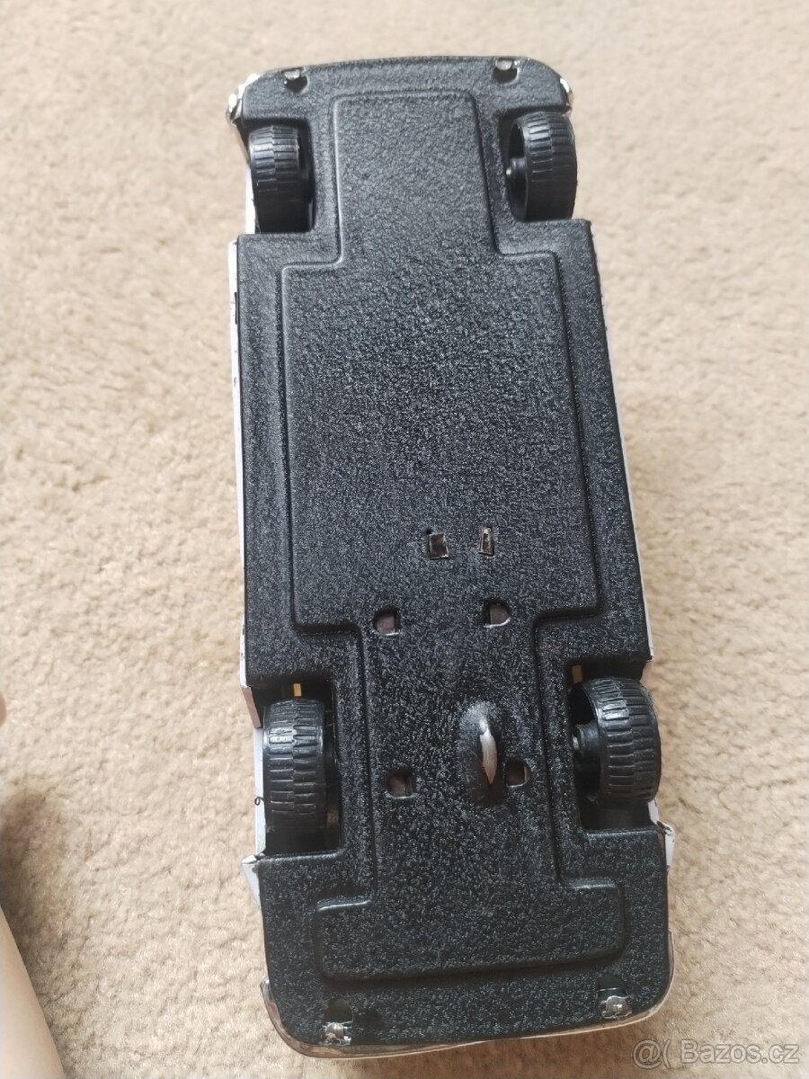 Retro policejní auto - 5