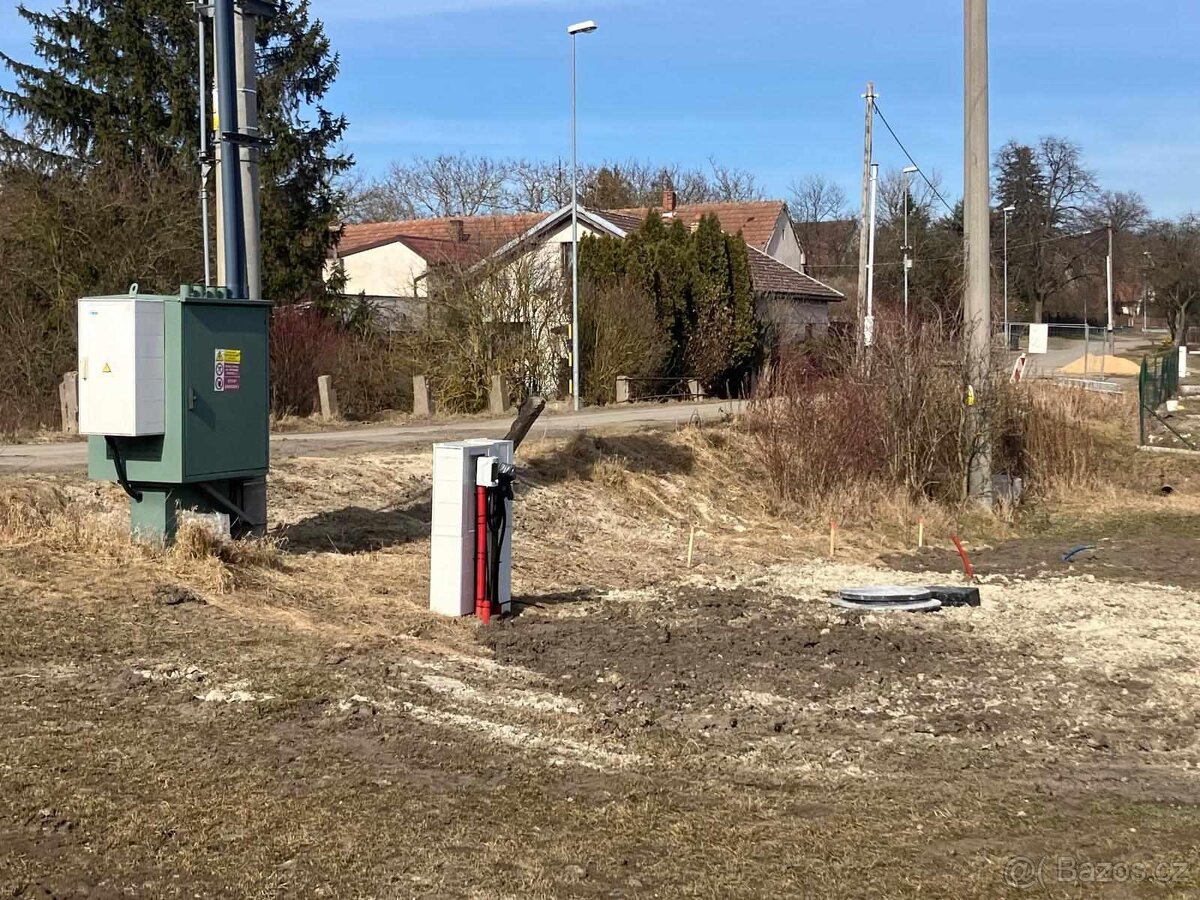 Pozemky 2670 m2, Bělušice, Kolín - 5