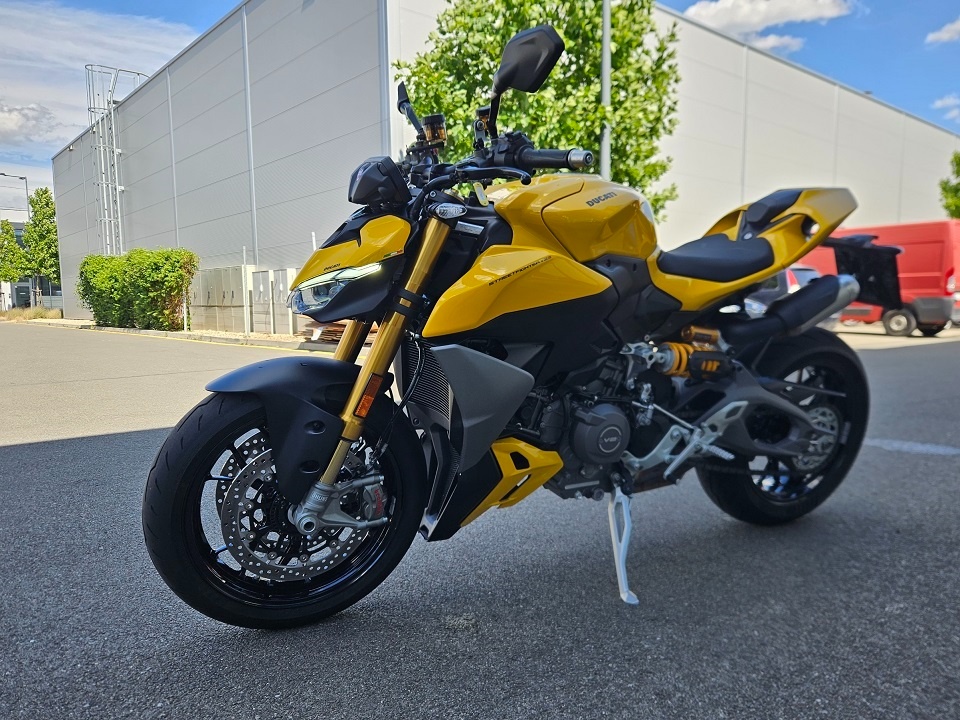 Ducati Streetfigter V2 S - 5