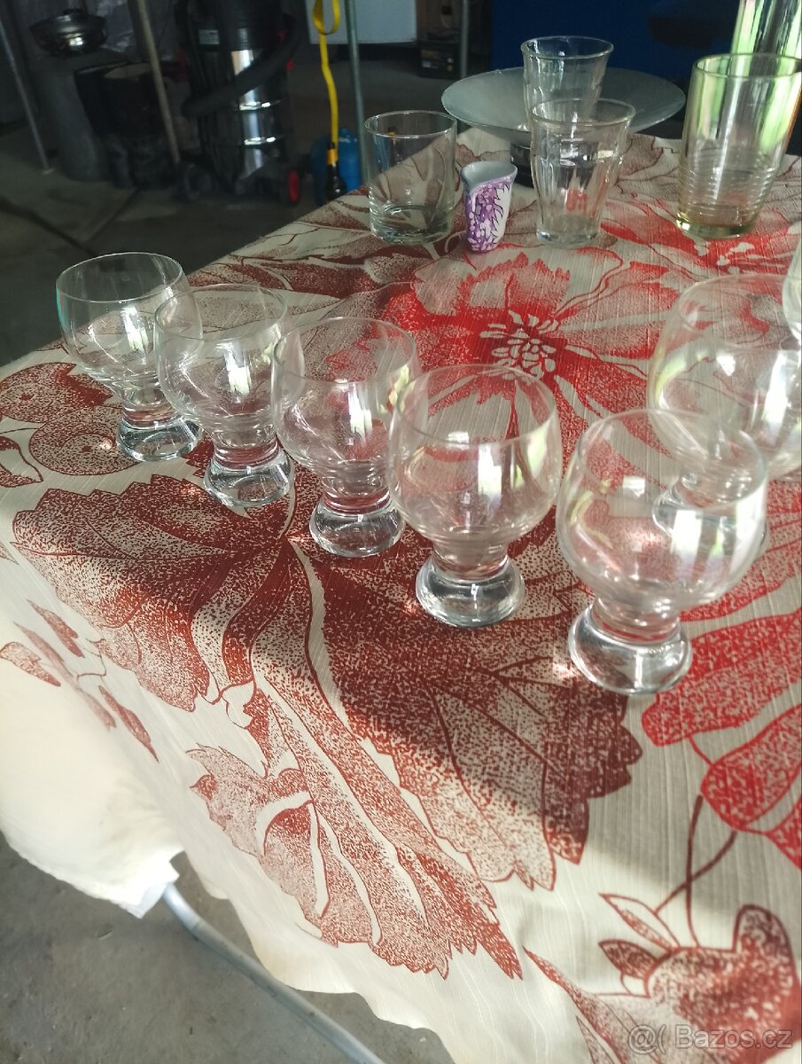 Nabízím od babičky skleničky hrníčky tácky dle foto - 5