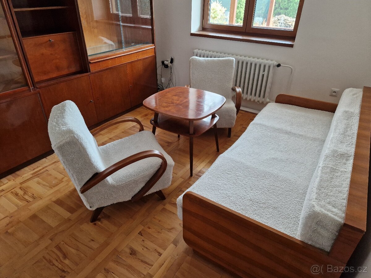 Knihovna + sekretář - 5