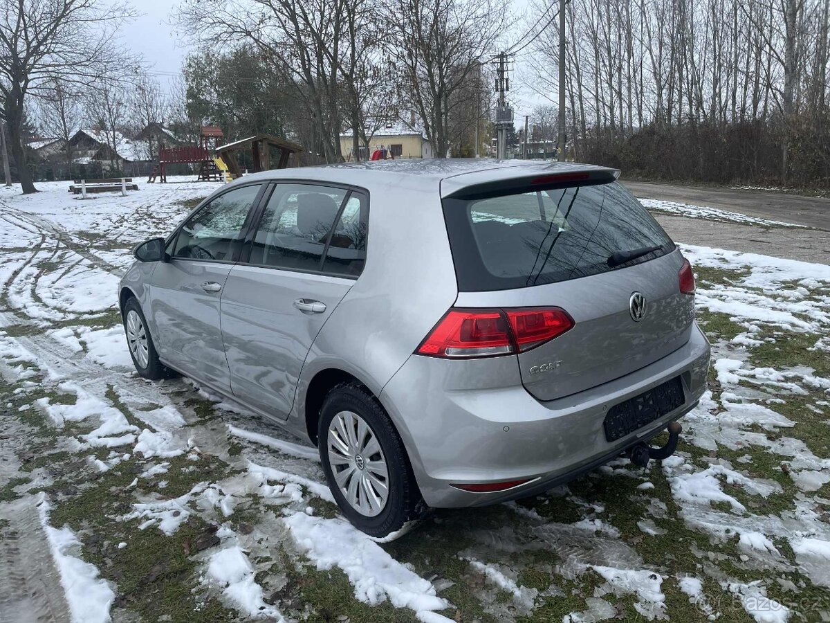 Volkswagen Golf 1.2 TSI 85k Comfortline - 5