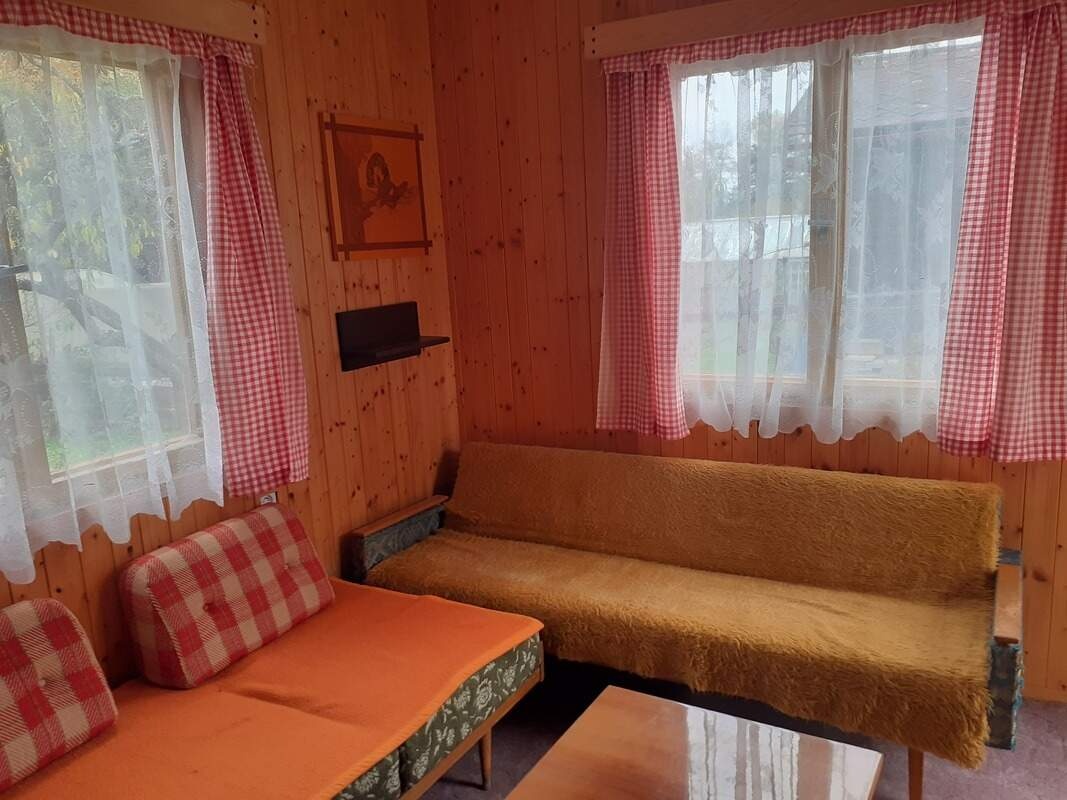 Chata v zahrádkářské osadě - 5