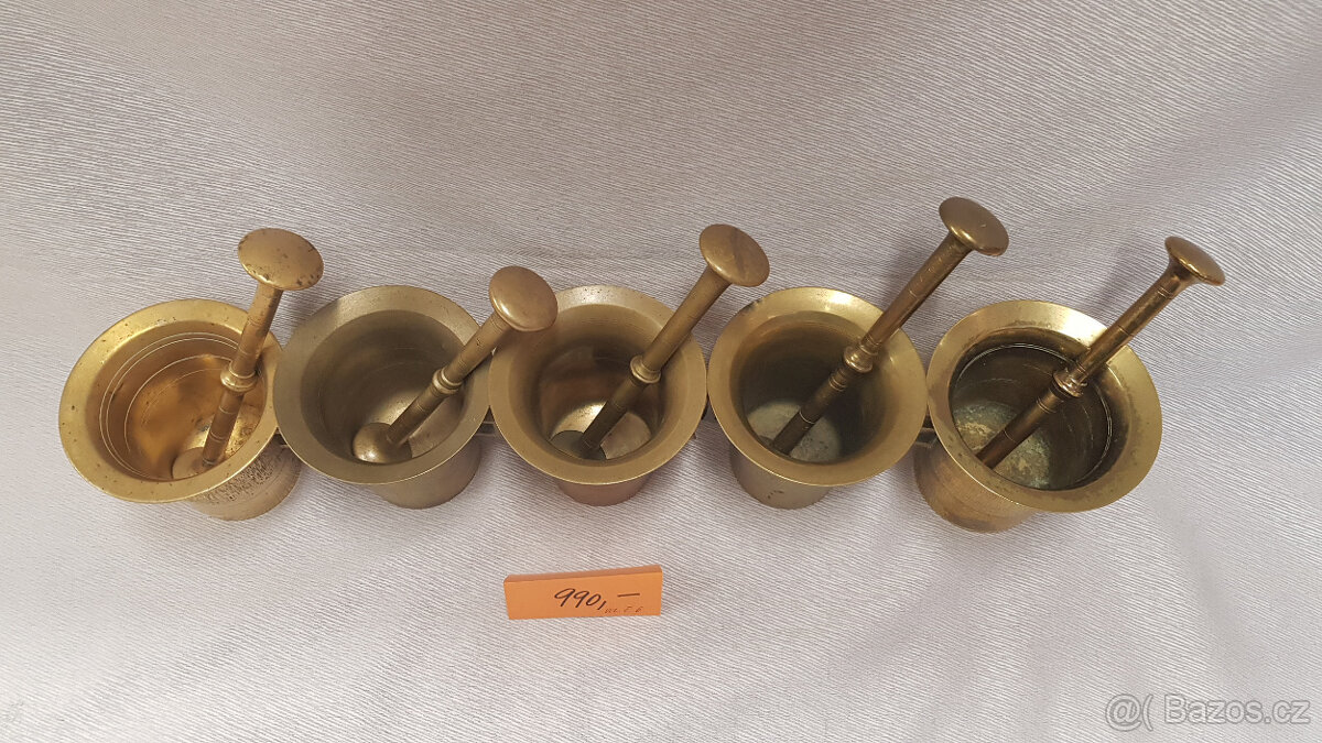 Sbírka mosazných hmoždířu velikosti 3 až 6, i jednotlivě - 5