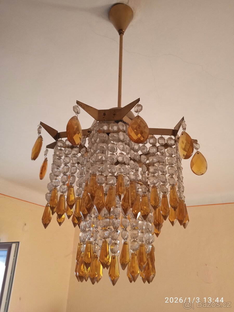 Starý obývací nábytek - 5