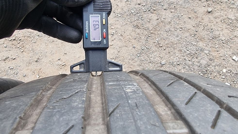 Letní pneu 235/55/18 Continental - 5