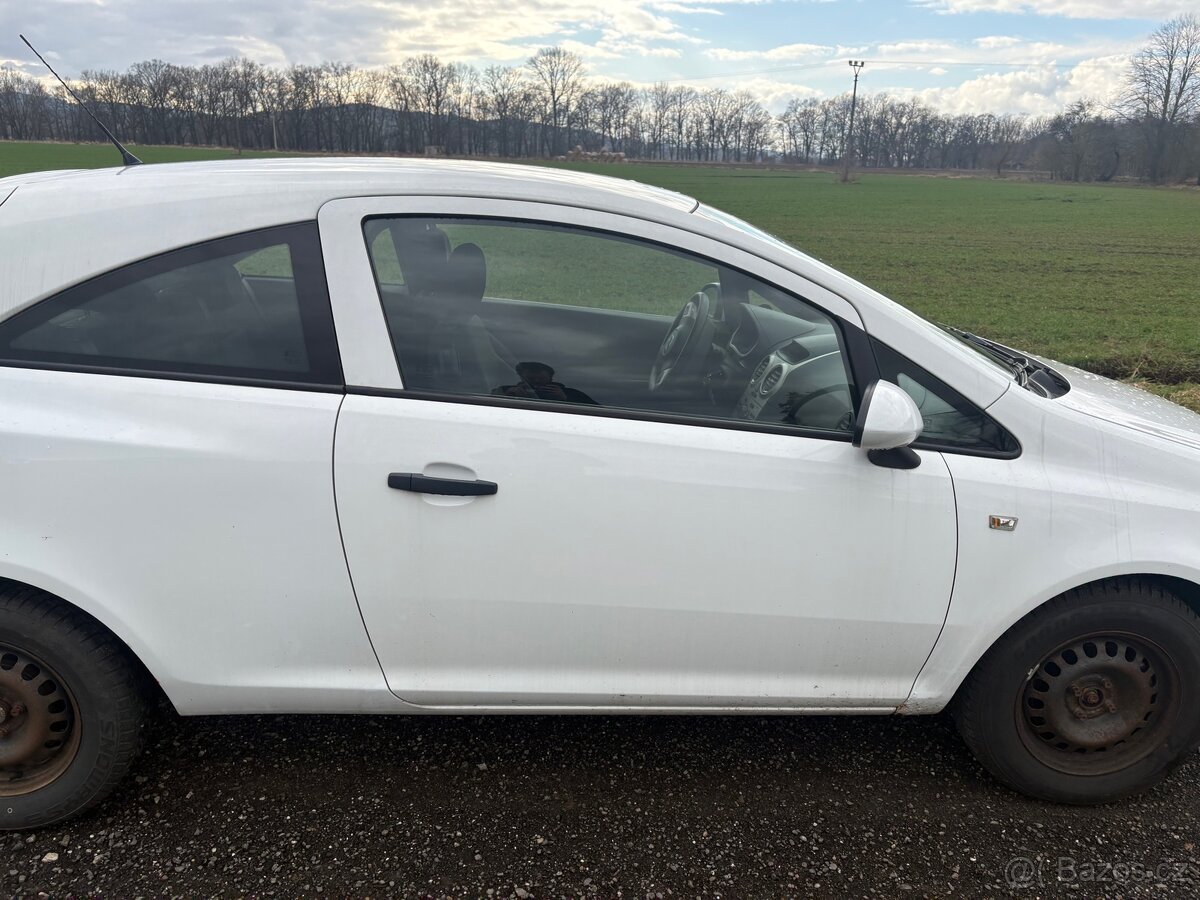 Opel Corsa 1.3 2009 - 5