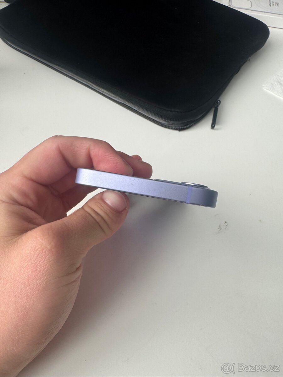 iPhone 12 - 5