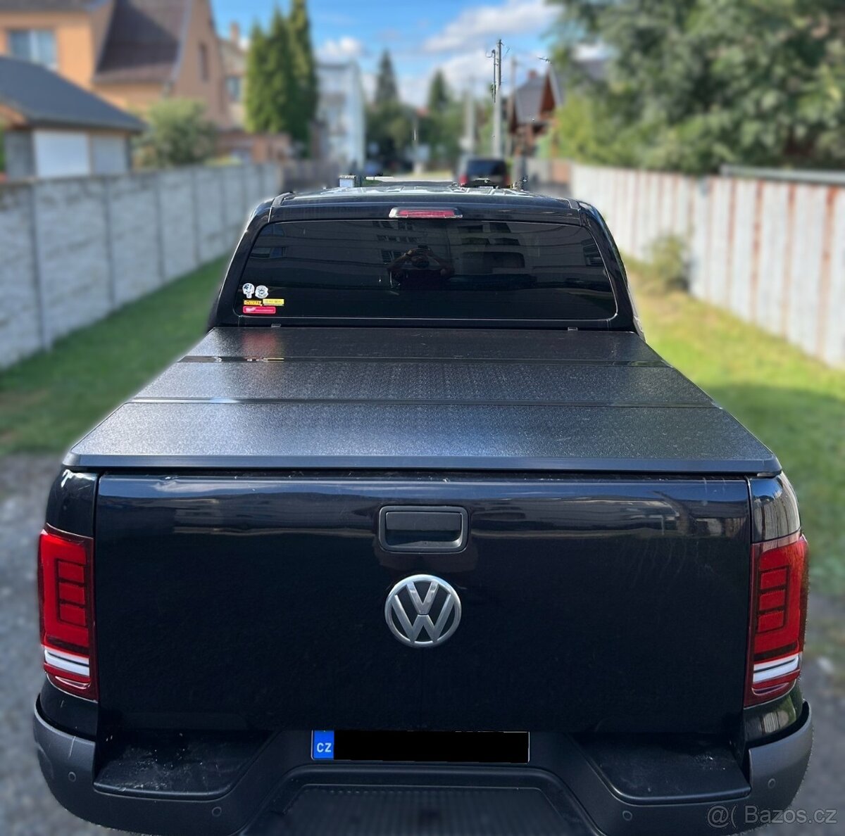 Kryt korby na Volkswagen Amarok - černý, hliník, 3 dílny
