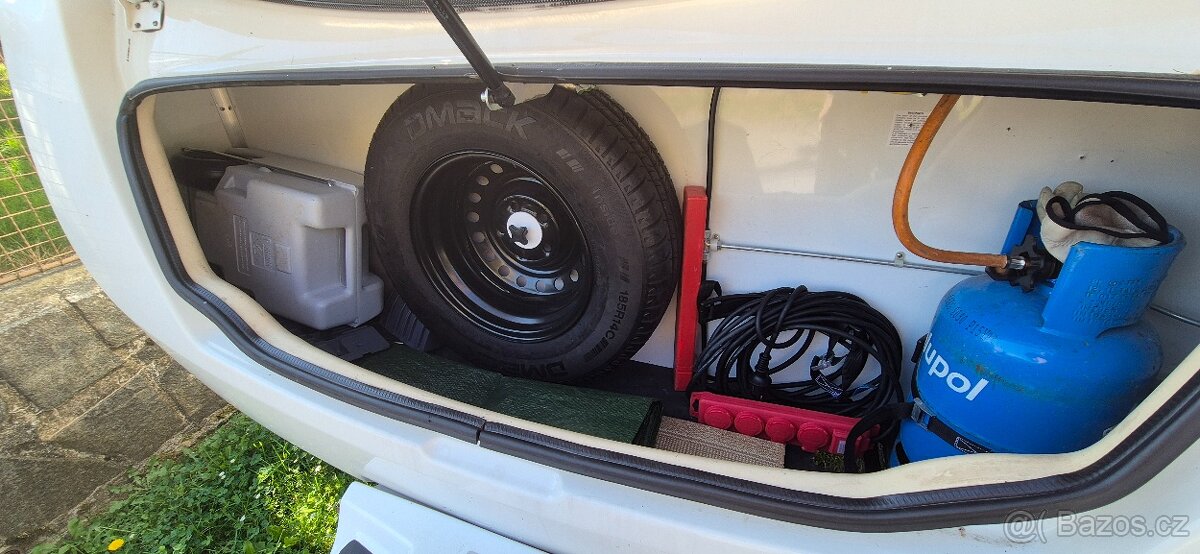 Obytný přívěs Swift Sprite Major 4 FB - plně vybavený - 5