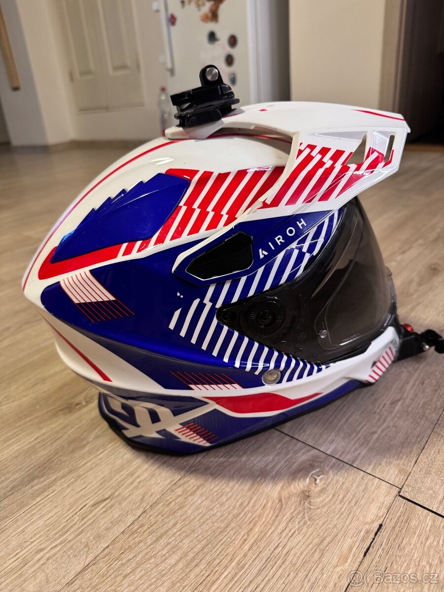 AIROH přilba COMMANDER Boost gloss white/blue - 5